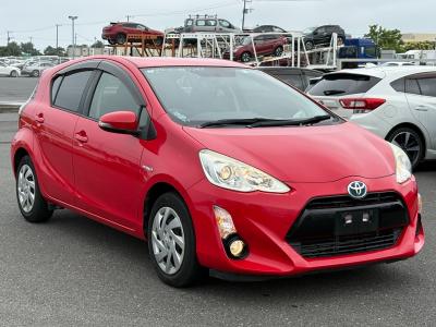 2015 Toyota Aqua
