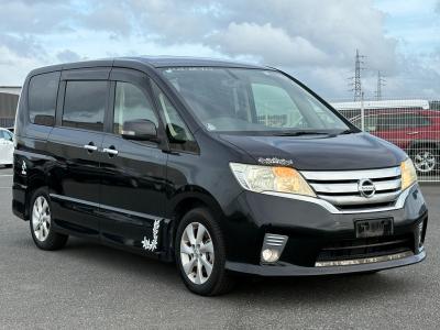 2012 Nissan Serena